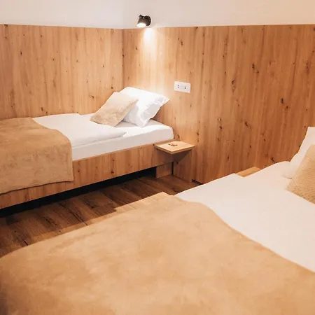 Podlipnik * Kranjska Gora