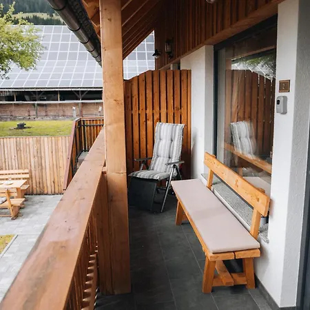 Podlipnik Apartman *